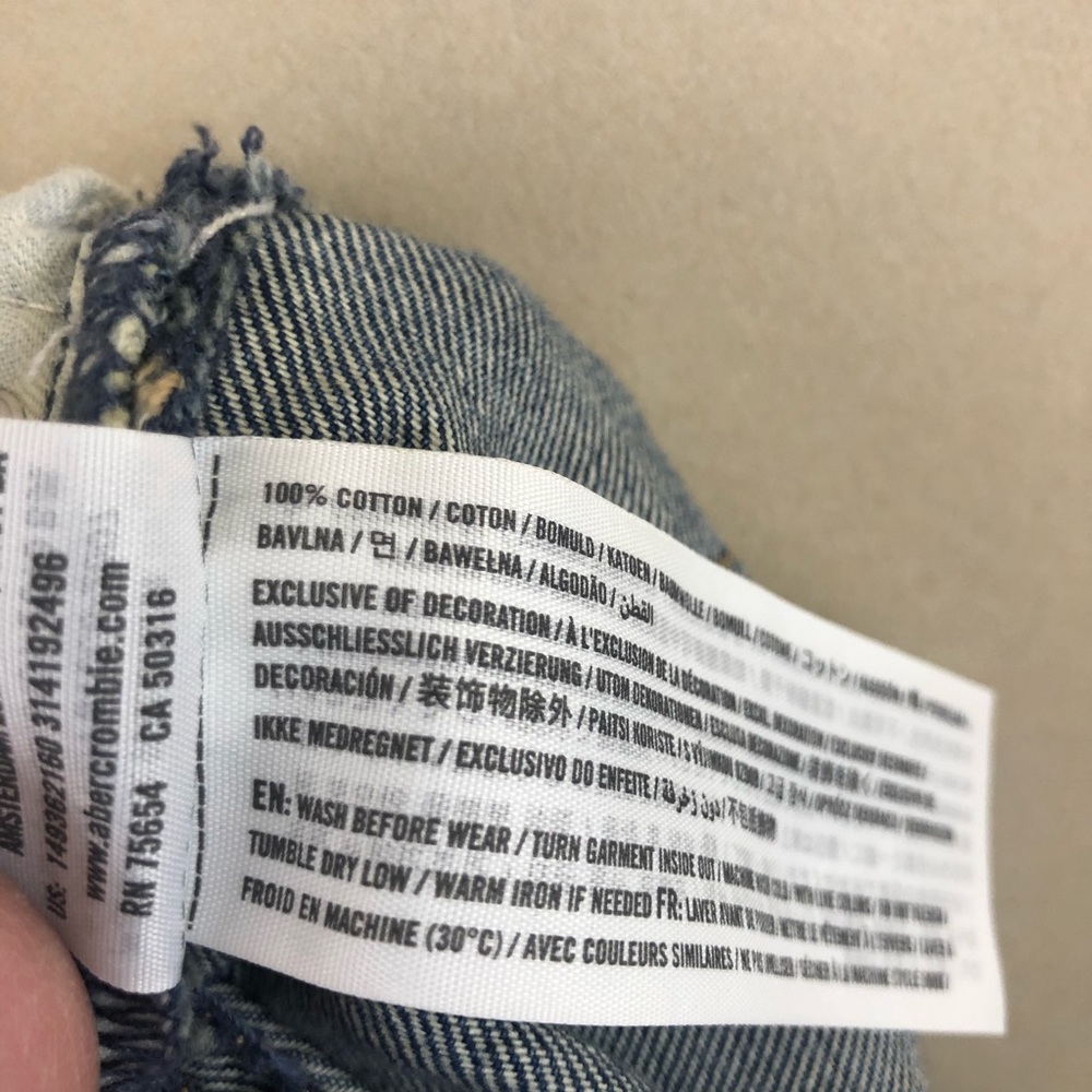 Abercrombie & Fitch High-Waist, Embroidered Shorts - Picture 10 of 11